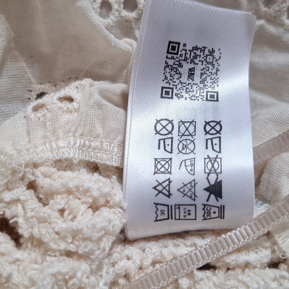 NWT ZARA BEIGE EMBROIDERED KNIT TOP - Picture 10 of 13